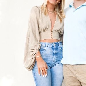 Cream puff sleeve boutique top with front buttons